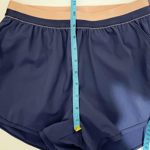 Iris & Ink Small Navy Layered Scuba Shorts Excellent Used Condition - Picture 8 of 9